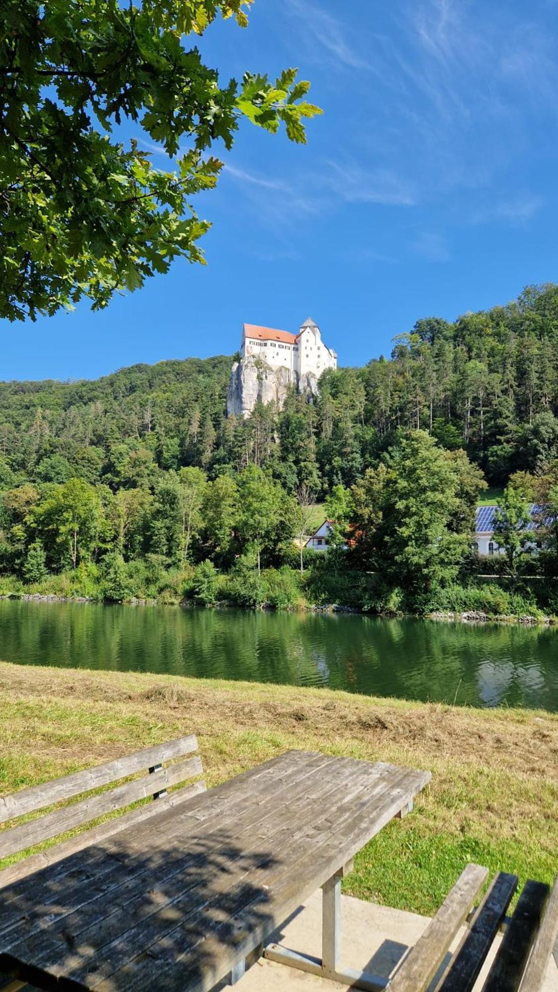 Ferienwohnung Dreiburgenblick Riedenburg Bagian luar foto