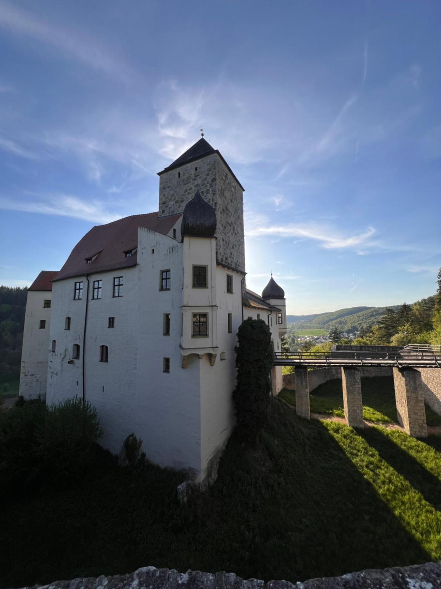 Ferienwohnung Dreiburgenblick Riedenburg Bagian luar foto